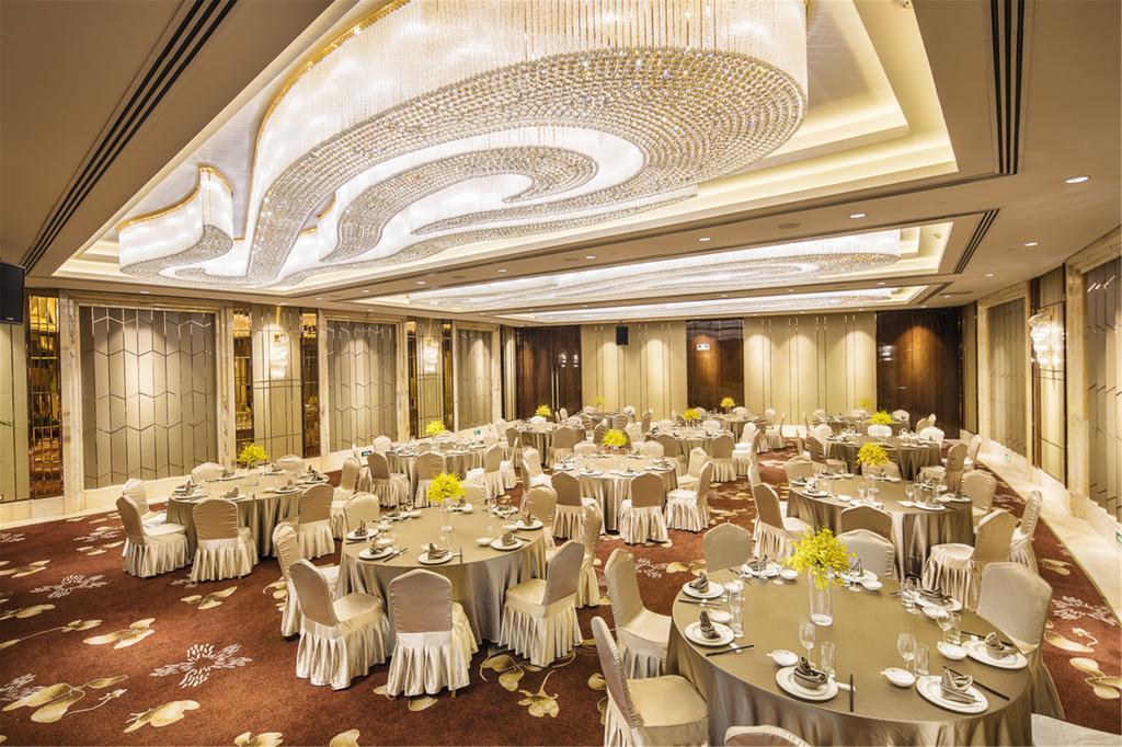 Royal Century Hotel Shanghái Exterior foto